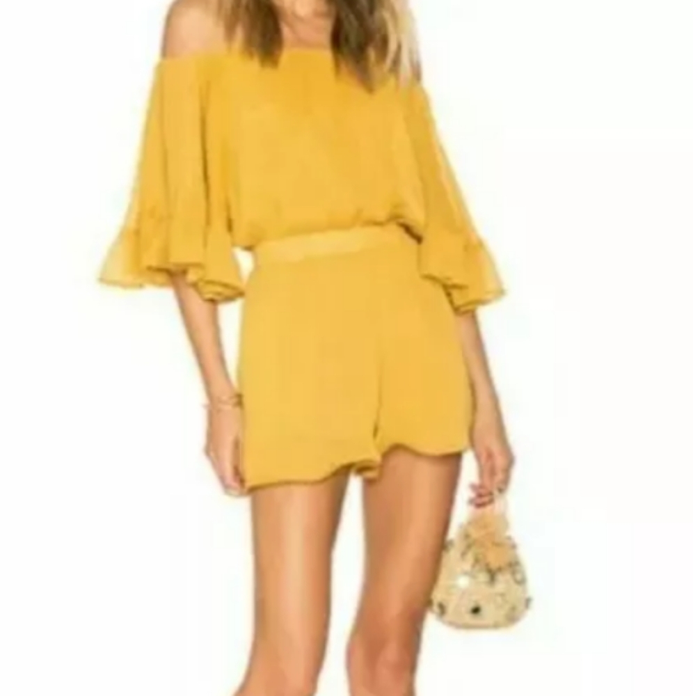 Revolve Endless Rose Yellow Med off shoulder Shorts Romper Flaw New